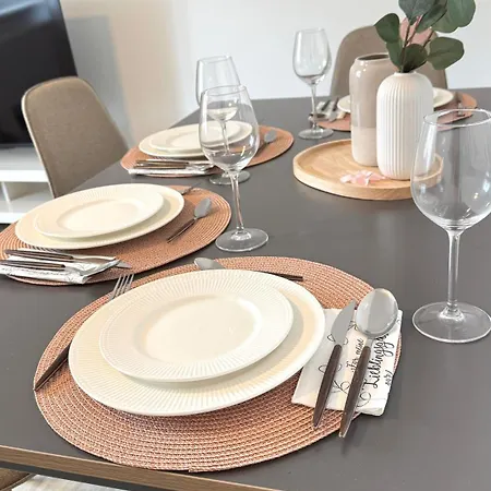 Apartment St-apartments Charming 2, Mit 3 Zimmern Und Balkon *